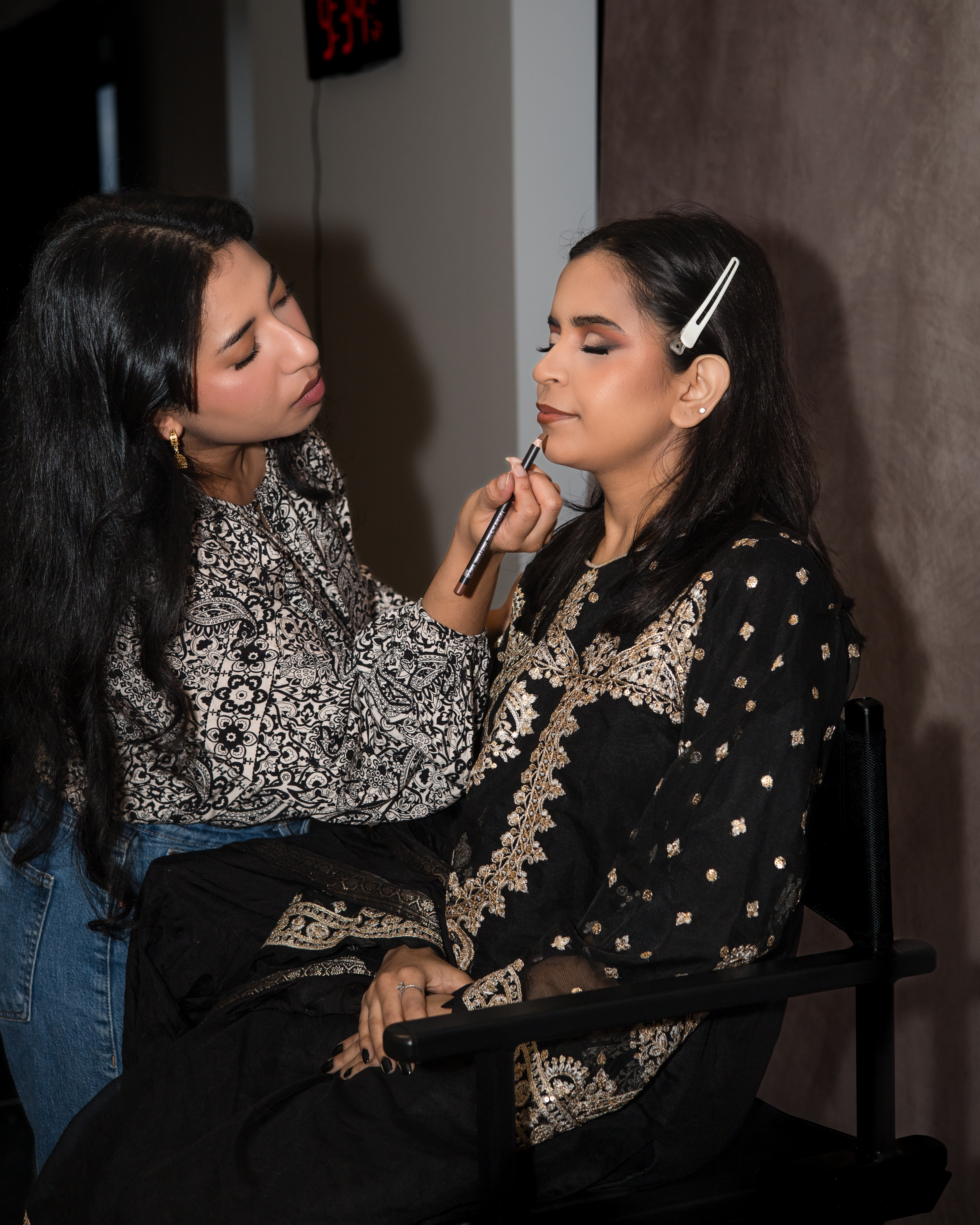 Image of audene doing makeup